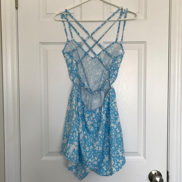 SHEIN Strappy Open Back Floral Romper XS Blue White Sweetheart Neckline - Picture 14 of 16